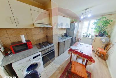 Apartament cu 4 camere, mobilat în Central - 3