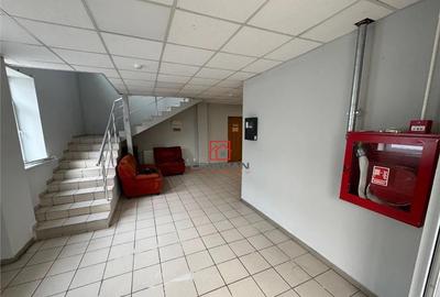 Spațiu comercial, de 1,000 mp, în Otopeni - 1