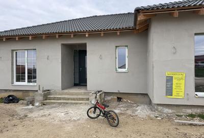 Casă cu 4 camere în Central - 8