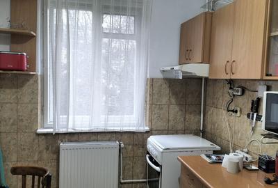 Apartament cu 2 camere semidecomandat în Tomis III - 4