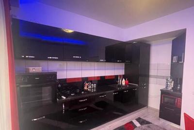 Casa de vanzare 4 camere/P+1+mansarda/mobilat/utilat Casa de vanzare 4 camere/P+1+mansarda/mobilat/utilat - 2