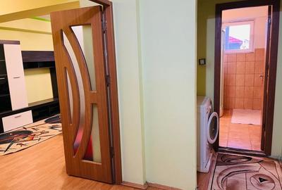 Apartament spatios 2 camere, bloc 2002 – Craiovita Noua, zona Promenada Mall - 12