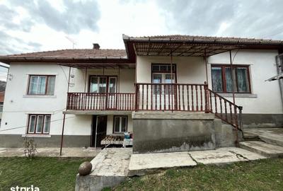 Casă cu 4 camere cu Teren 1470 Mp în Baciu - 7