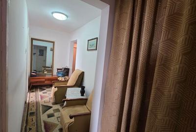 Apartament 3 camere, etaj intermediar, zona Liceul Dl. Tudor - 2