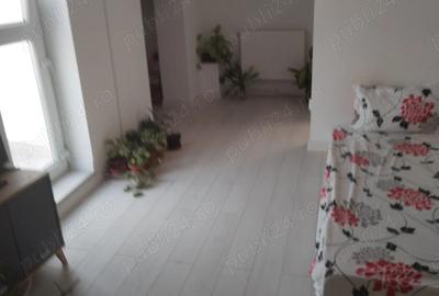 Vand urgent apartament 2 camere decomandate micro 17 - 8