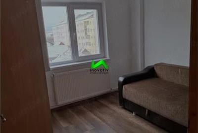 Apartament de inchiriat 3 camere Sibiu Zona Cisnadie - 2