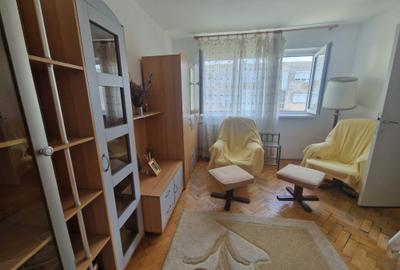 Pe frumoasa strada Platanilor, renumita pentru zona inverzita-zona IOSEFIN-mobil - 5