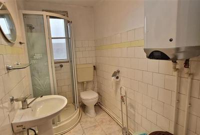 Apartament cu 2 camere semidecomandat, mobilat în Muncitoresc - 3