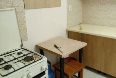 De vanzare casa la curte comuna pe str Oltului nr 22 - 3