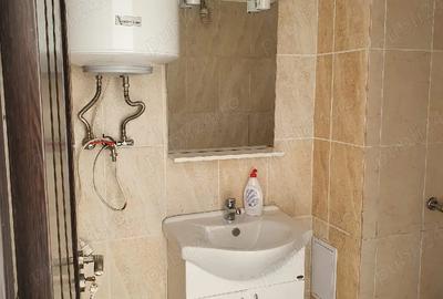 Spațiu comercial, de 30 mp, în Central - 4