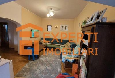 Casa situata in zona Bratianu din caramida