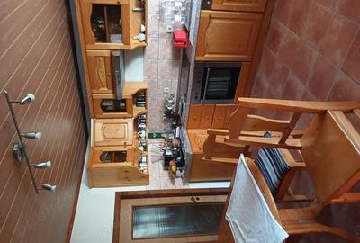 Casă cu 3 camere în Central - 2