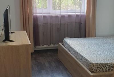 Inchiriez Apartament 2 camere parter loc parcare Oradea Prima Nufarul - 9