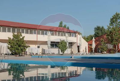 Spațiu comercial, de 2,500 mp, în Central - 7