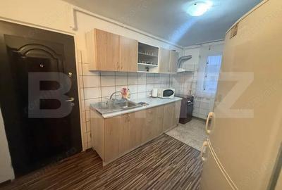 Apartament 3 camere, 58 mp, zona Micro 11 - 2