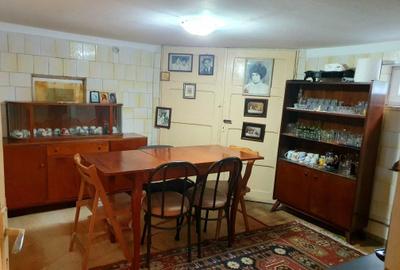 Casă cu 4 camere în Central - 4