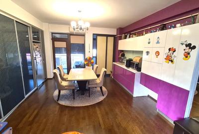 Apartament 2 camere de închiriat – Trocadero, bloc nou, lift - 13