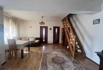 Apartament cu 3 camere decomandat în Central - 1