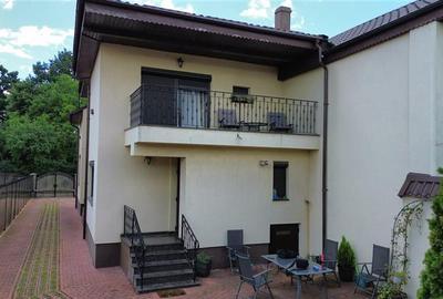 Casă cu 7 camere cu Teren 360 Mp în Central - 3