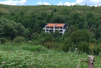 Casă cu 4 camere în Stolna