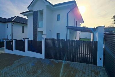 Casa individuala cu 5 camere - s. Utila 205mp - 3