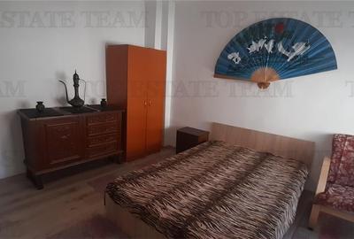 Unirii Marasesti apartament  in vila etaj 1/2 - 2