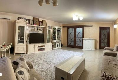 Casă cu 4 camere cu Canalizare în Roșu - 3