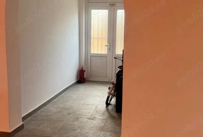 Casa cu pod mansardabil, 20 km de Delta Dunarii - 17