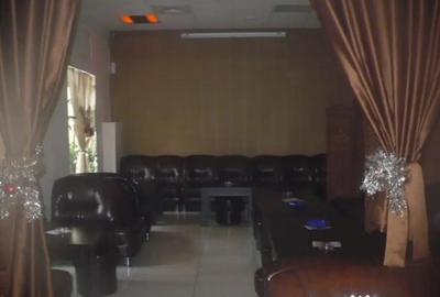 Spațiu comercial, de 160 mp, în Central - 5