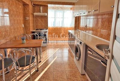 Apartament cu 2 camere decomandat în Central - 4