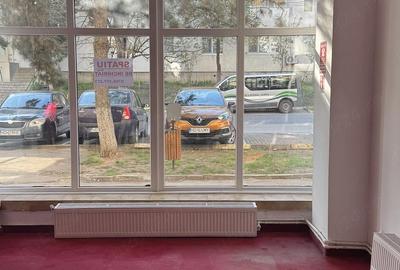 Spațiu comercial, de 67 mp, în Bejan - 2