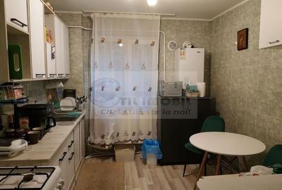Apartament 3 camere - zona Podu-Roș- 450 Euro - 6