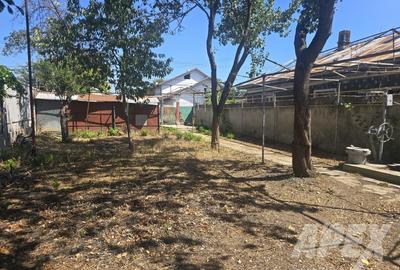 Teren imprejmuit 396 m | Drumul Taberei - Str. Lavei - 2