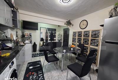 Apartament cu 2 camere decomandat în Micro 17 - 5