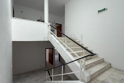 Casă individuală cu 14 camere cu Canalizare în Domenii - 5
