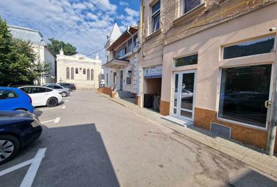 Spațiu comercial, de 60 mp, în Ultracentral - 8