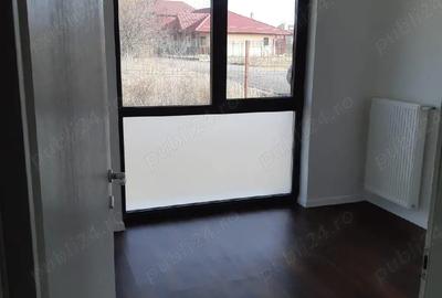 Casă cu 4 camere în Tamași - 1