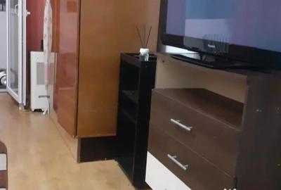 Garsonieră decomandată în Vest - 3