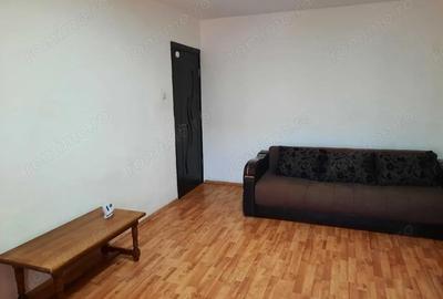 Apartament cu 2 camere decomandat în 1 Mai - 4