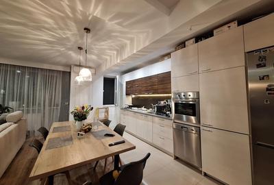 Apartament cu 3 camere semidecomandat, mobilat în Florești - 4