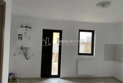 Casă cu 3 camere cu Teren 400 Mp în Central - 7