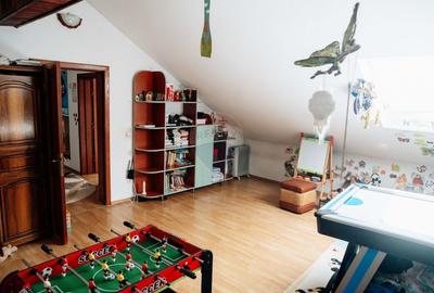 Casa / Vila cu 5 camere in Radauti str Iraclie Porumbescu - 6