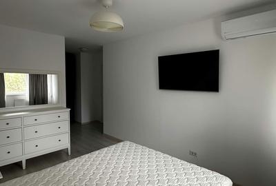 Apartament cu 3 camere decomandat în Titan - 6
