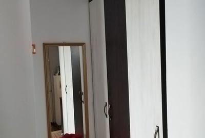 Apartament cu 3 camere decomandat în Olari - 2