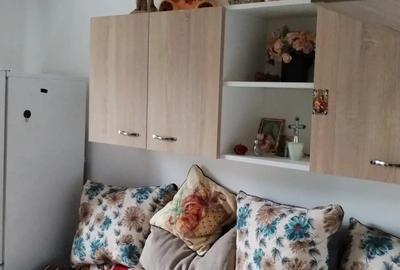 De inchiriat. De inchiriat. - 4