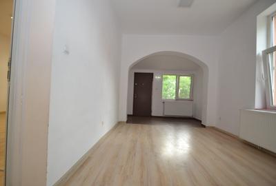 Casa zona Blascovici, 5 camere, 3 bai, 3 intrari - 4