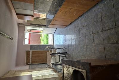 Vand s au schimb casa cu apartament situat in Turda s au Apahida. - 1