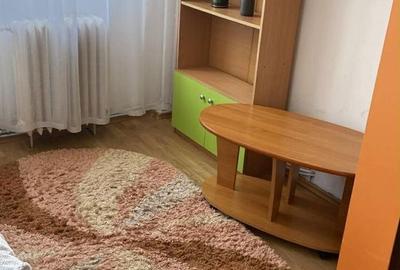 Apartament cu 4 camere decomandat în Central - 1