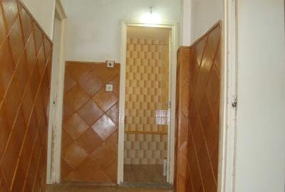 Apartament 3 camere pe Lunii, 67 mp, 2 băi - 2