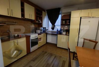Apartament cu 4 camere decomandat în Central - 9